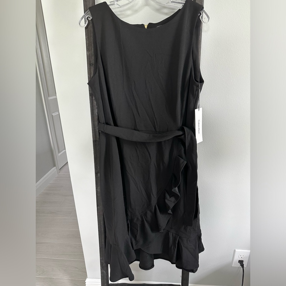Calvin Klein black ruffled skirt dress